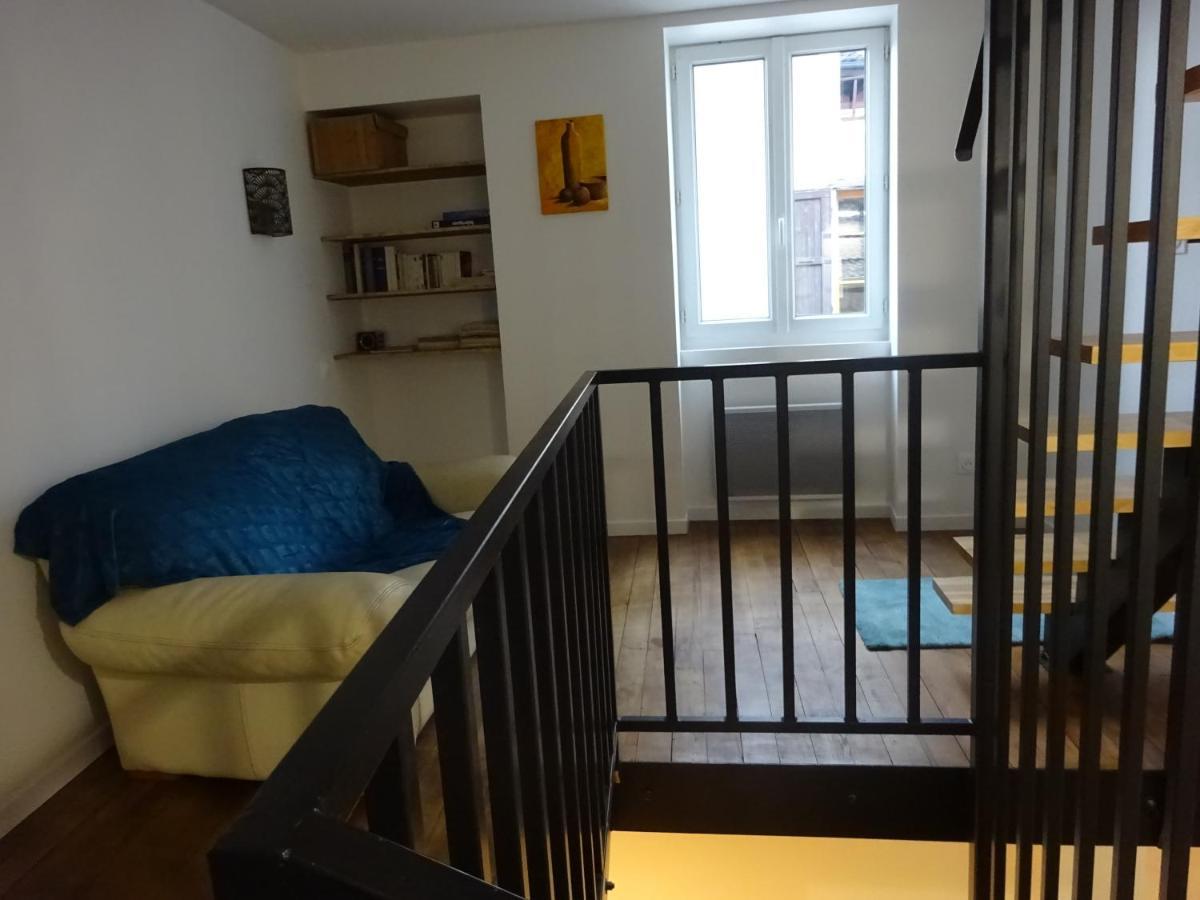 Chatte : Agreable Maison De Rue Εξωτερικό φωτογραφία